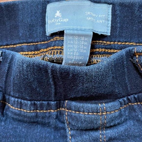 Gap Baby Dark Wash Skinny Fit Jeggings, Size 12-18M - Picture 3 of 3